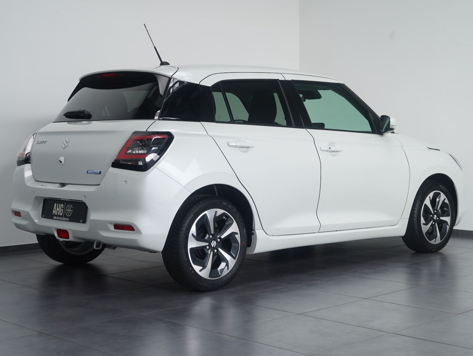 Fahrzeugabbildung Suzuki Swift 1.2 Dualjet Hybrid 61 kW Comfort+ LED/NAVI