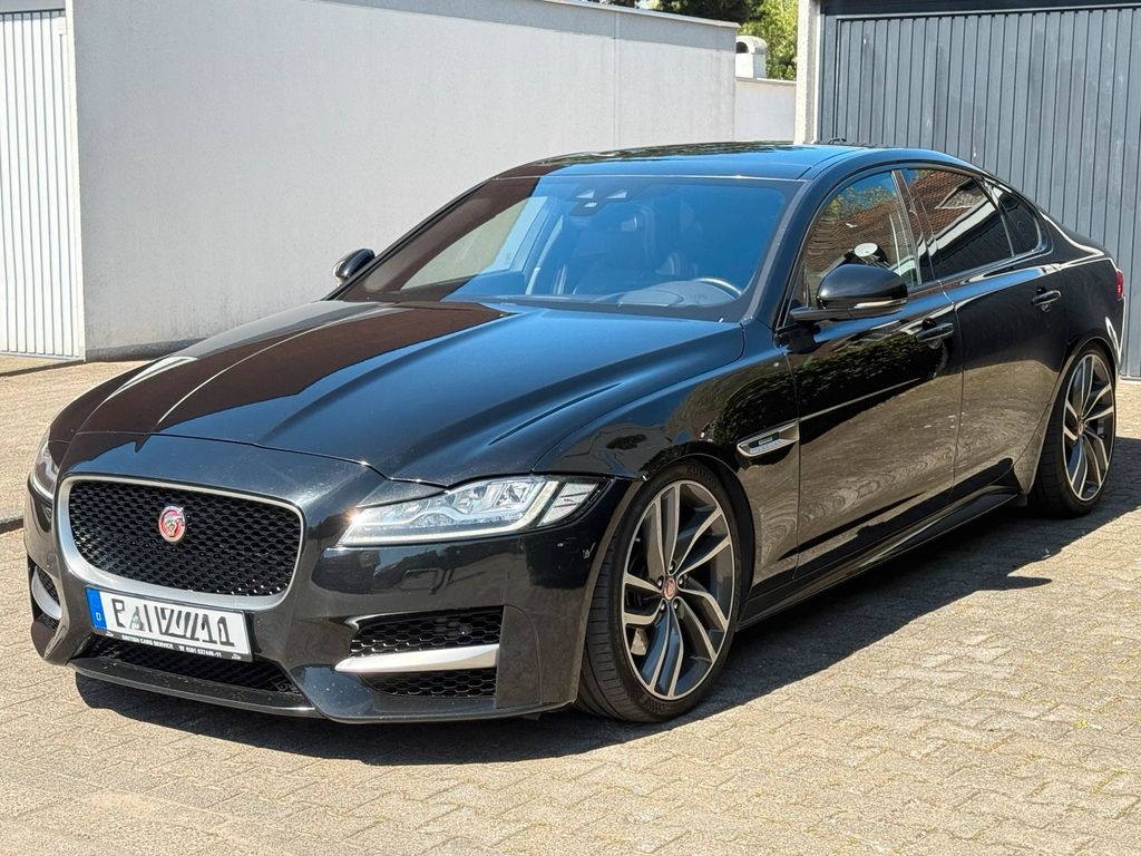 Image of Jaguar XF