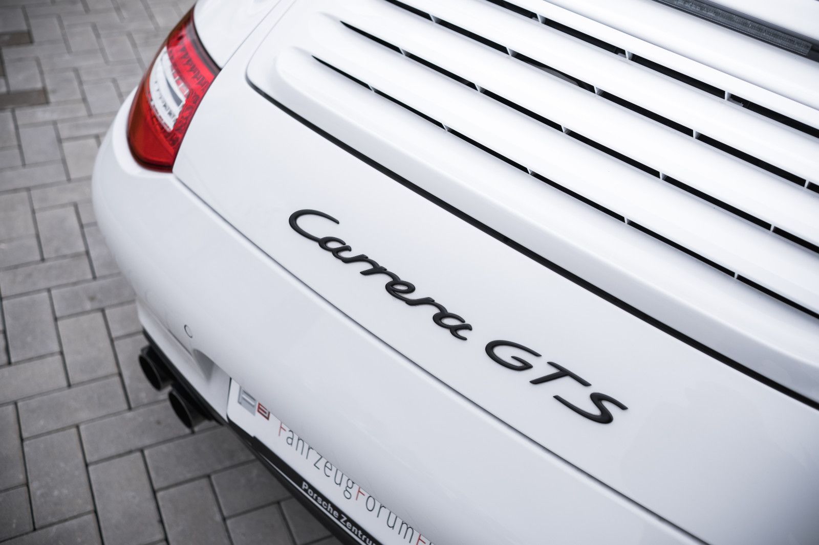 Fahrzeugabbildung Porsche 911/997 Carrera GTS-PDK-Approved-Service neu!