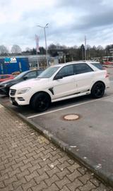 Mercedes-Benz Mercedes Benz ML 350 4 Matic - Mercedes-Benz ML 350 in Dortmund