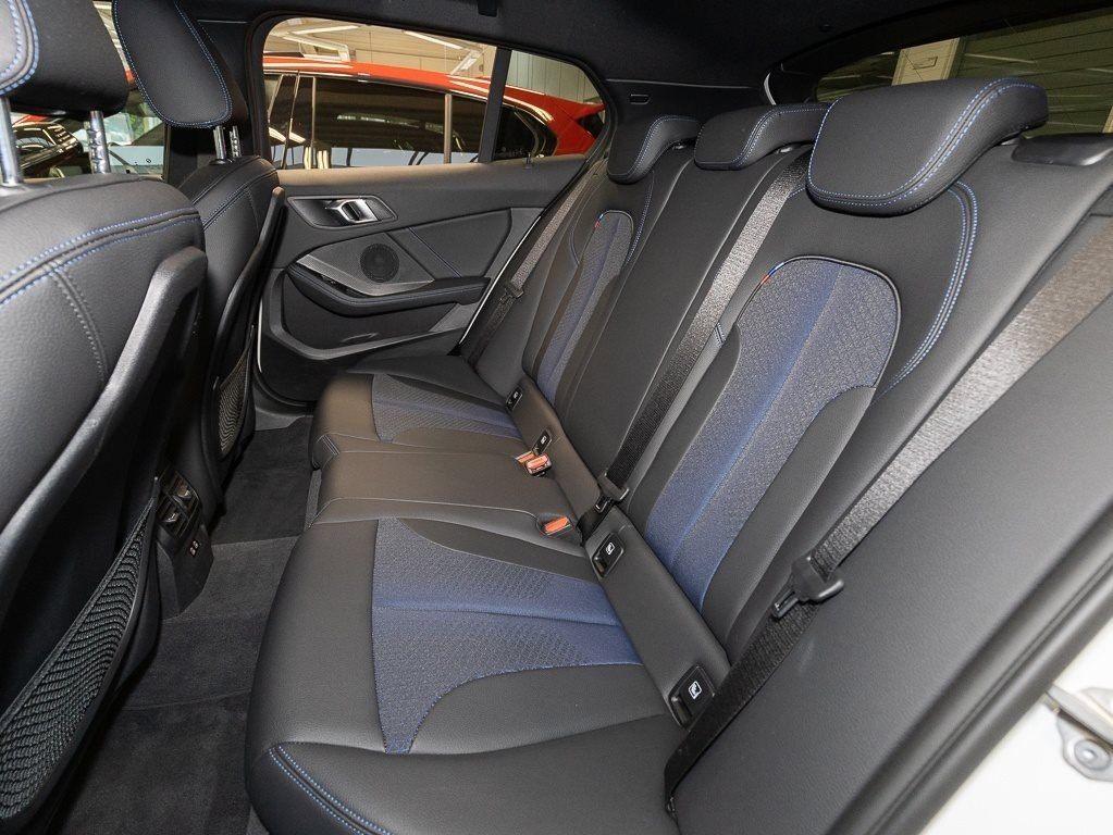 BMW 118 - Bild 12