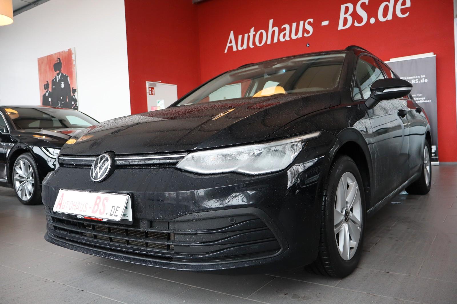 Volkswagen Golf VIII Variant Life 2.0 TDI, PDC,Navi,LED,1Hd