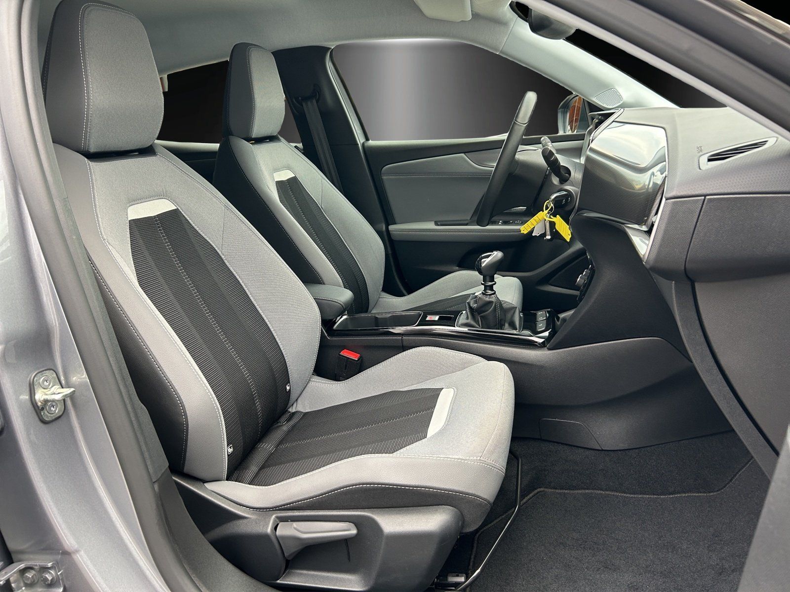 Fahrzeugabbildung Opel Mokka 1.2 Turbo Elegance/LED/SHZ/KAMERA/
