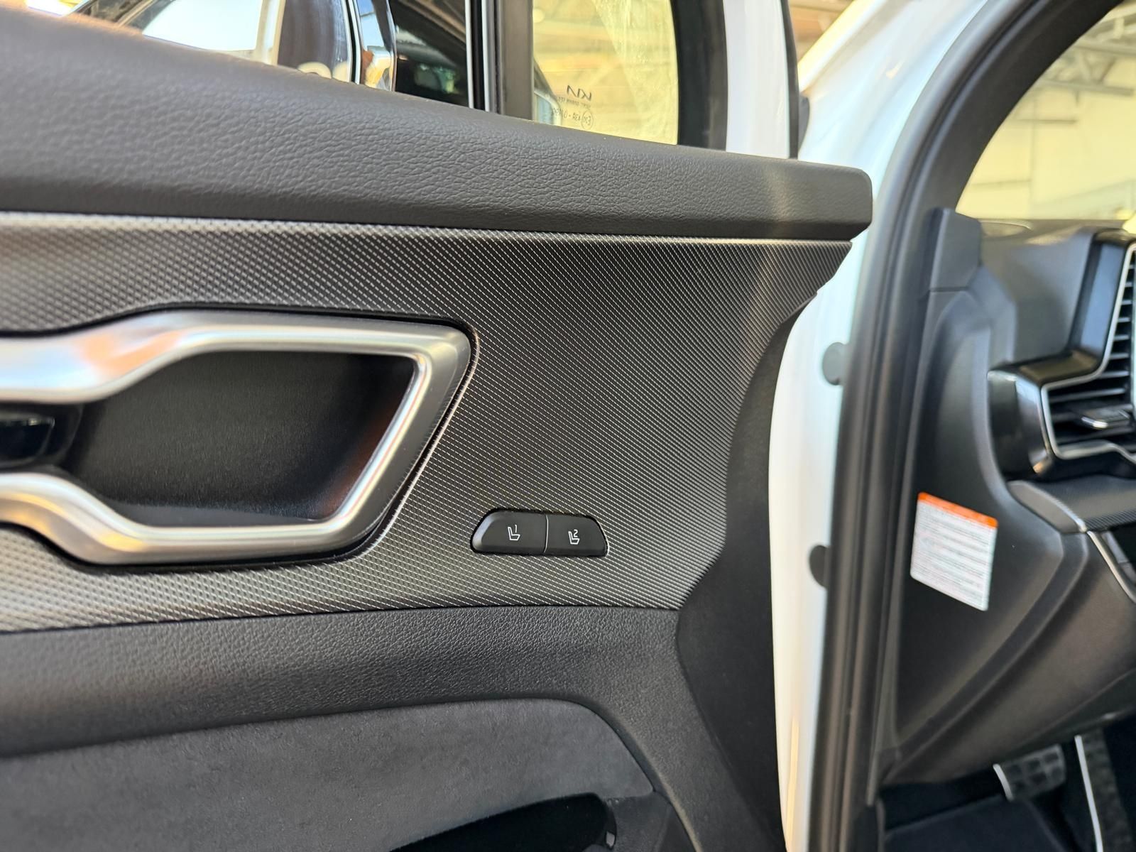 Fahrzeugabbildung Kia Sportage GT-Line 4WD AHK PANO 360° H/K LEDER 19"