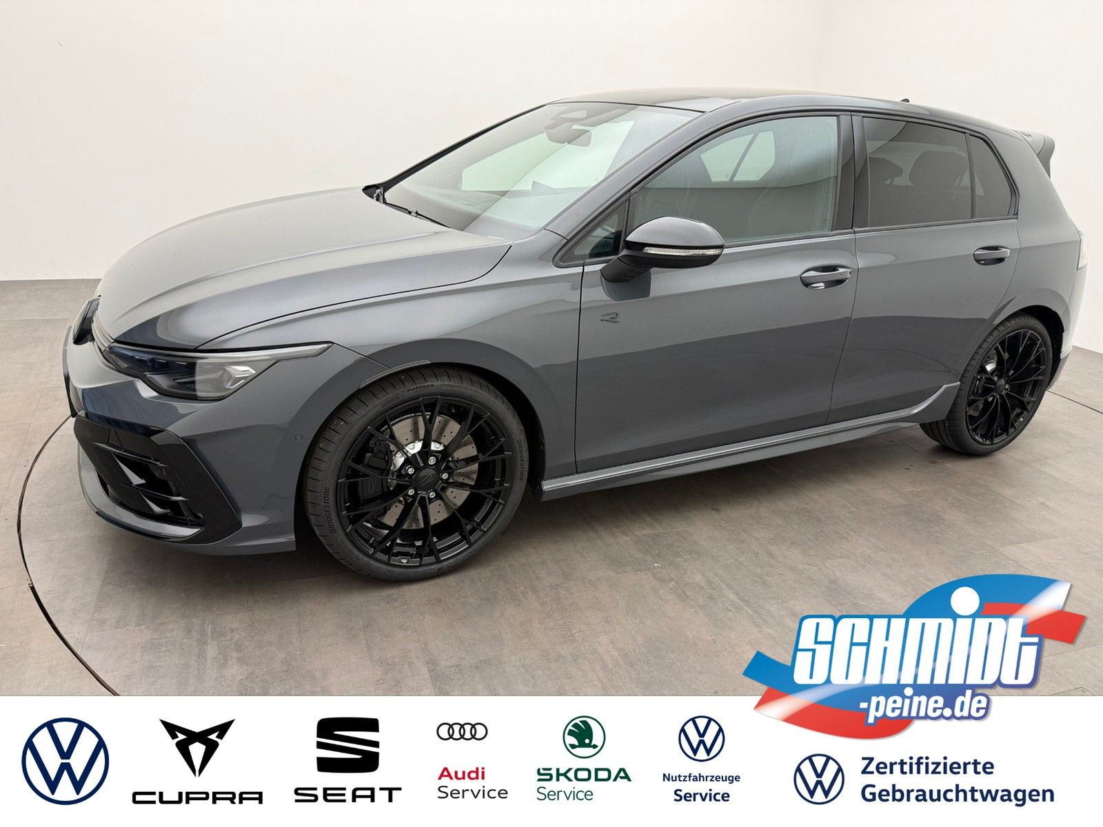 Volkswagen Golf 8 PA R PerformanceBlack270PanoArtVelours19