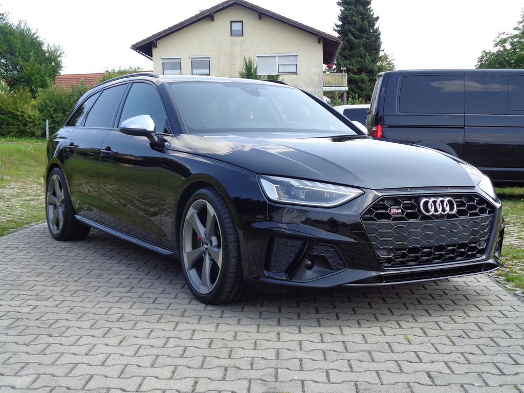 Audi S4