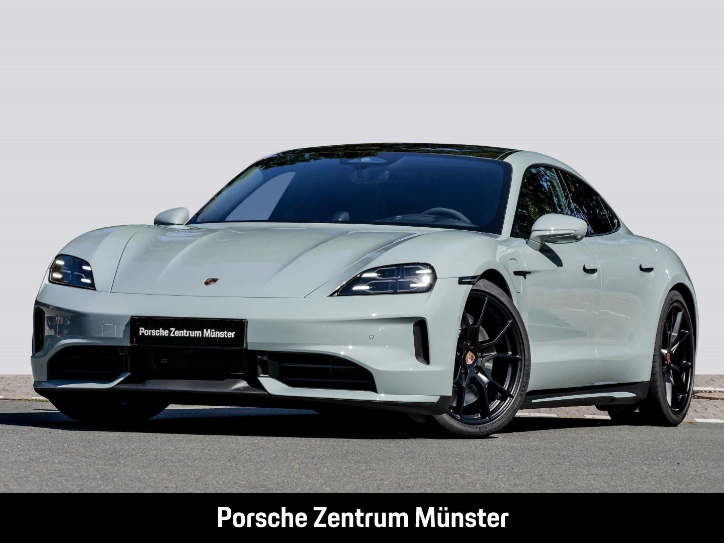 Porsche Taycan Black Edition Clubleder InnoDrive Head-Up