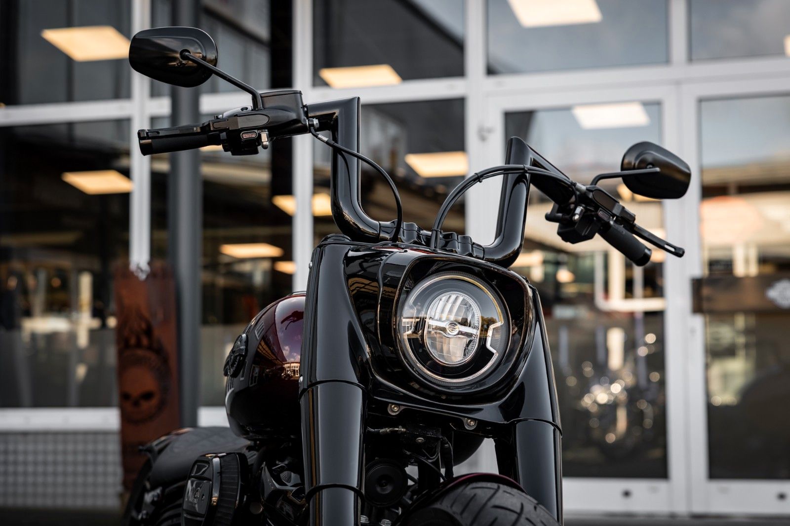 Fahrzeugabbildung Harley-Davidson FAT BOY FLFBS 114 MY24 - JEKILL&HYDE - CUSTOM