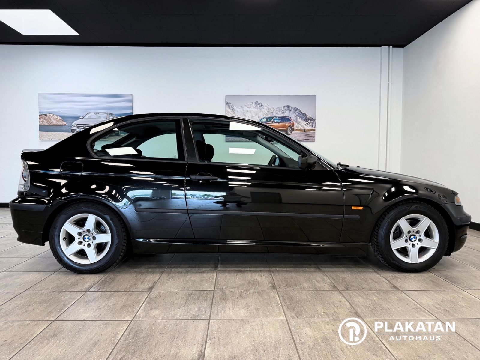 Fahrzeugabbildung BMW 316ti Compact