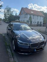 BMW 740i -