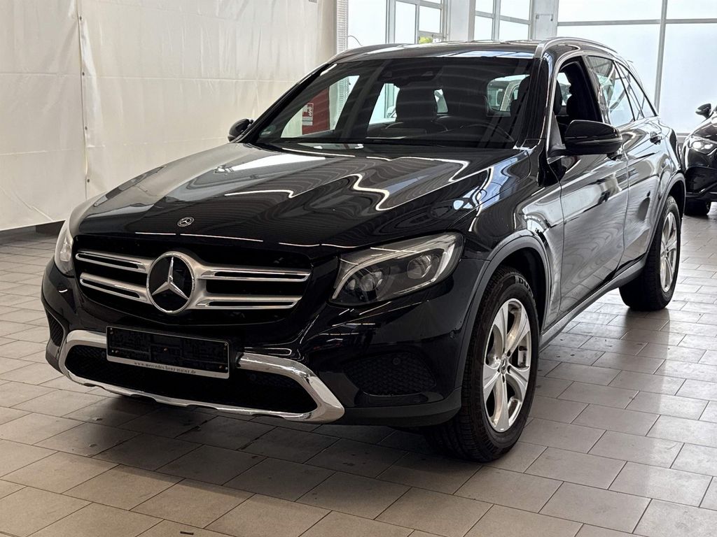 Image of Mercedes-Benz GLC 250