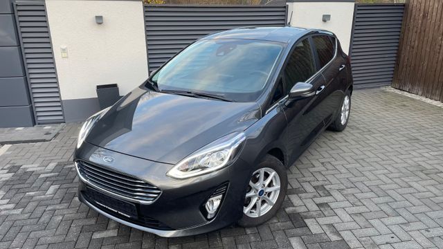 Ford Fiesta Titanium Lenkradheiz.Sitzh.DAB Tempo PDC