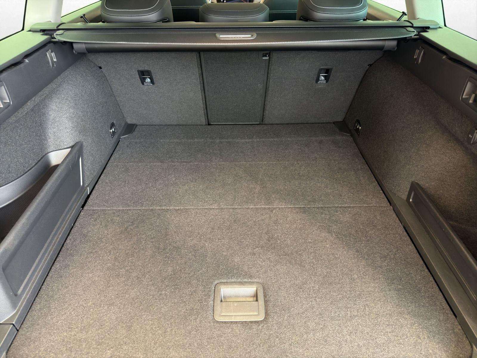 Volkswagen Passat 2.0 TDI Elegance R-Line DSG *Navi, миниатюра 12