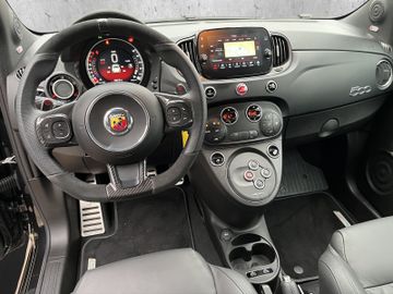 Abarth 695C 1.4 T-Jet 16V Navi+Leder+PDC+Carplay+Beats