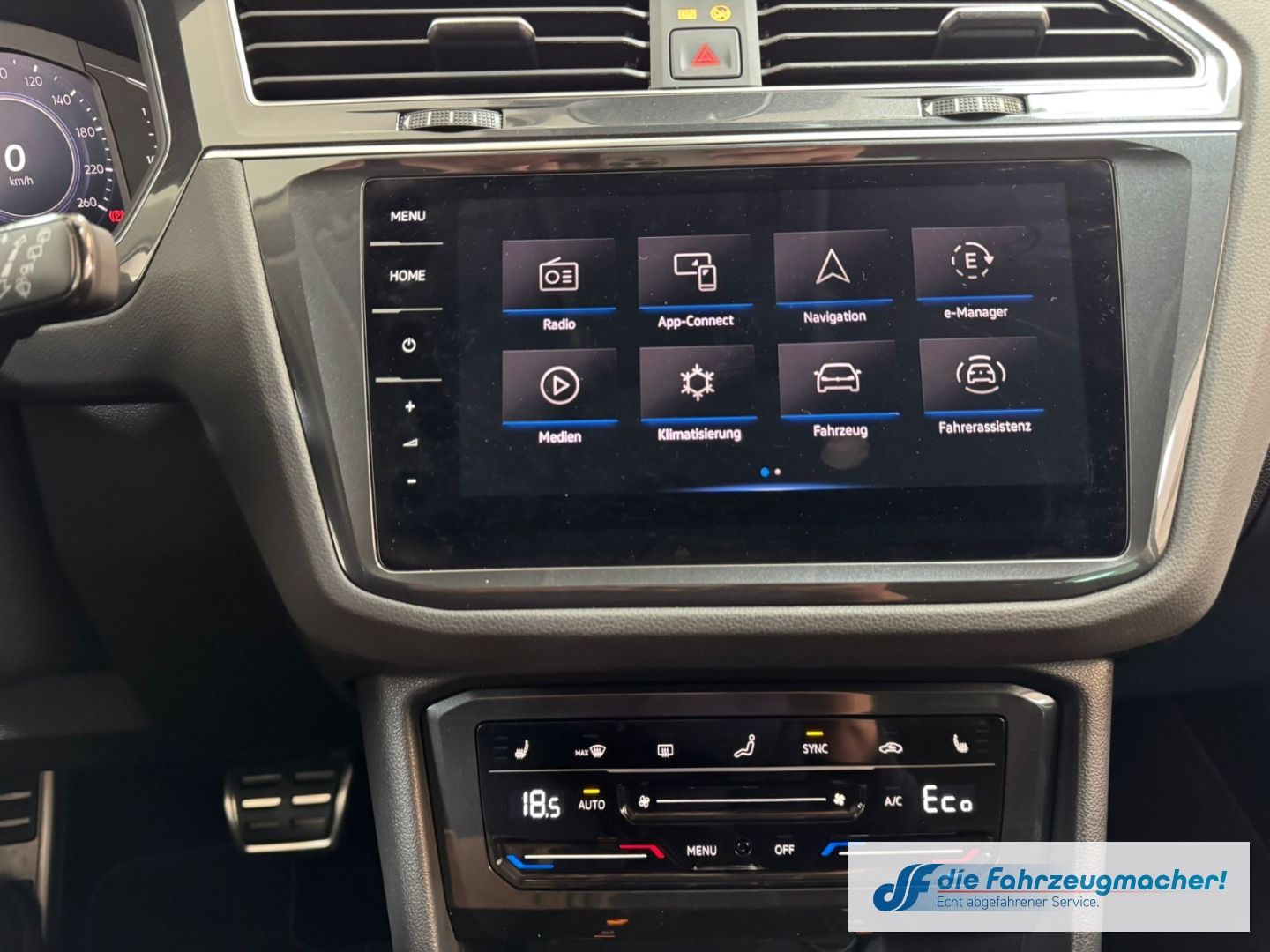 Fahrzeugabbildung Volkswagen Tiguan Active eHybrid Navi Digitales Cockpit 360