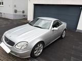 Mercedes-Benz SLK 230 KOMPRESSOR Autom. 24000KM - gebrauchte Mercedes-Benz SLK 230 aus dem Jahr 2001