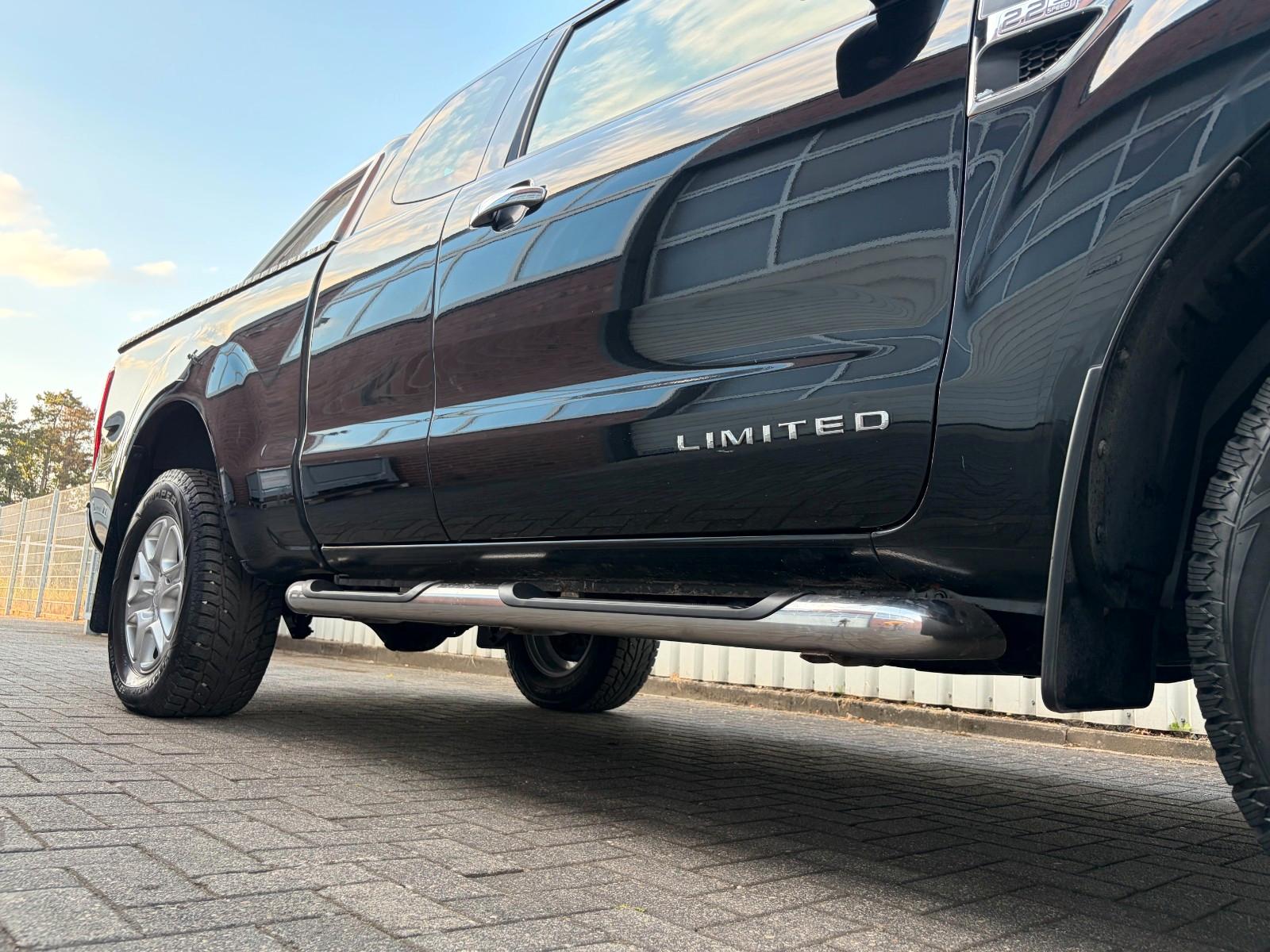 Ford Ranger Extracabine Limited édition  2.2 150ch - Cuir - Attelage - Vidange récente -