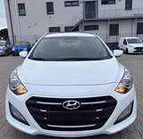 Hyundai i30 cw blue Classic/1,6Motor - Hyundai i30 Classic mit Benzin-Antrieb