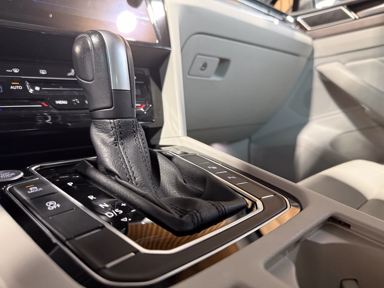 Volkswagen Passat 2,0 TDI 4M DSG Navi*360*Pano*AHK, миниатюра 12