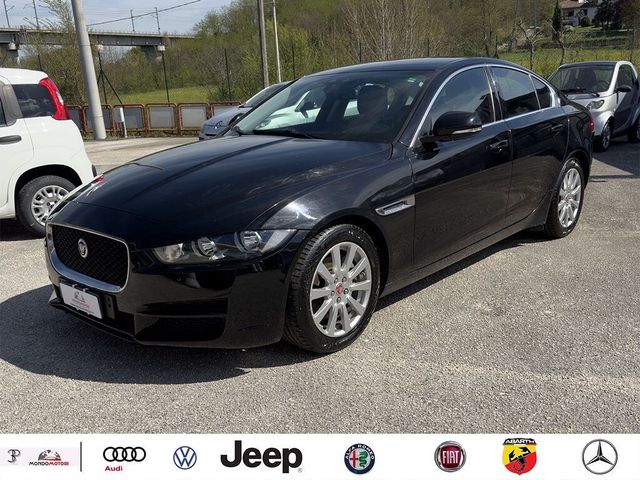 Jaguar XE 2.0 D 180 CV Prestige