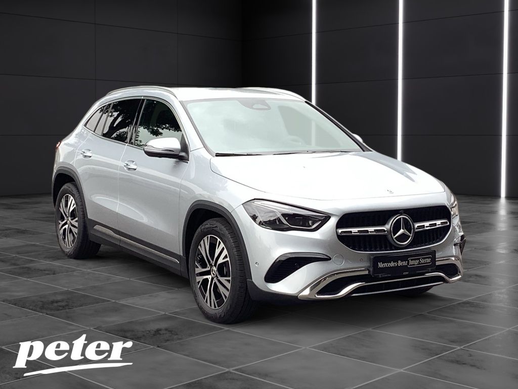 Mercedes-Benz GLA 200 PROGRESSIVE+18''+MBEAM+7G+AHK+KEYLESS+36 imagem 3