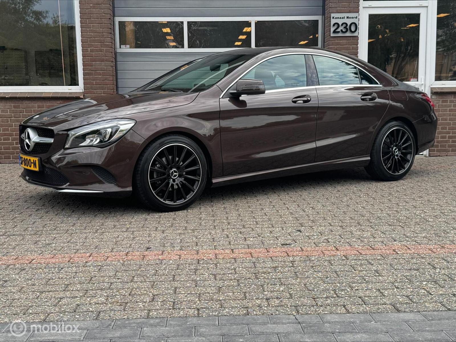 Mercedes-Benz CLA-klasse 180 Business Solution Plus Upgrade Ed