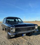 Opel Diplomat-B V8 - Opel Diplomat mit Benzin-Antrieb