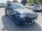 BMW X3 xDrive 20d AHK HeadUp Tempo Leder PANO Kamera - BMW X3: 3D