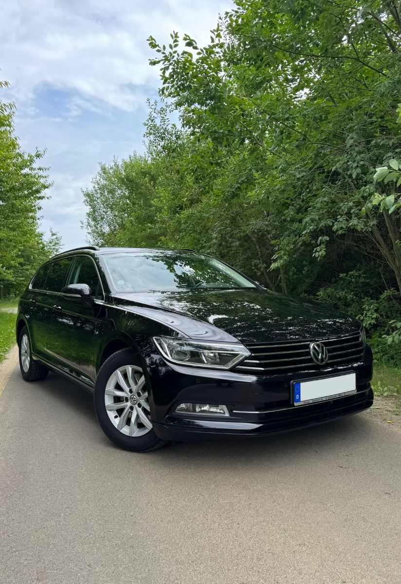 VW Passat Variant 2.0 TDI SCR DSG Comfortline V...