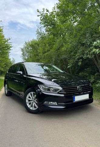 VW Passat Variant 2.0 TDI SCR DSG Comfortline V...