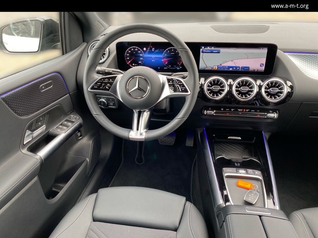 MERCEDES-BENZ B 200