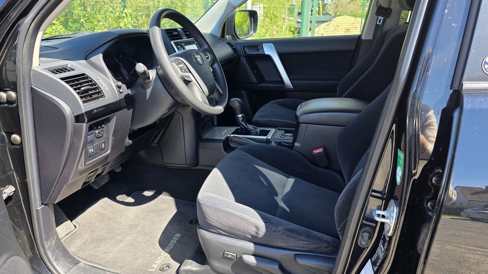 Toyota Land Cruiser 150 Comfort, Aut., Navi, KeylessGo foto 15