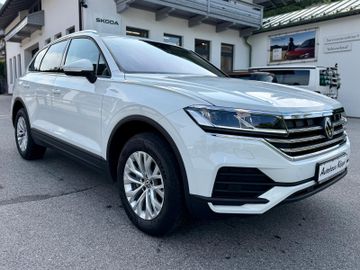 Volkswagen Touareg - 2