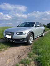 Audi A4 Allroad 2.0 TDI quattro - - Audi A4 Allroad aus 2012