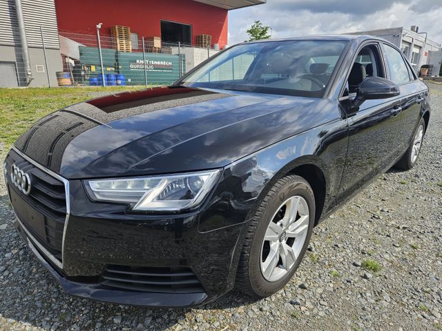 Audi A4 35TFSI S-TRONIC * NAVIGATION * ALU * PDC