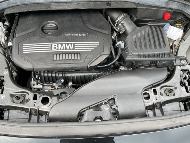 Fahrzeugabbildung BMW 218 Active Tourer i Luxury Line Autom. Navi, Ein