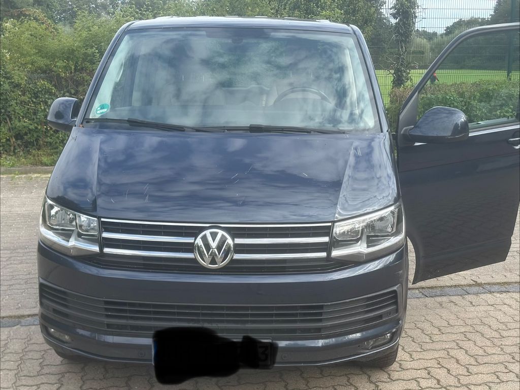 Image of Volkswagen T6 Multivan