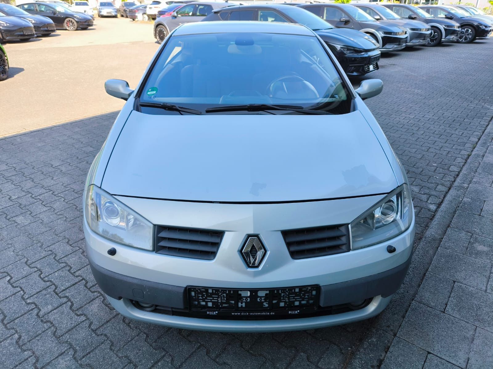 Vehicle image Renault Megane Coupe-Cabriolet Dynamique Luxe *Maintained"