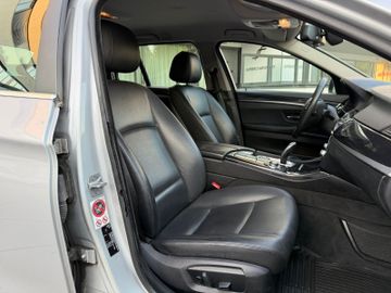 BMW 525 - 12