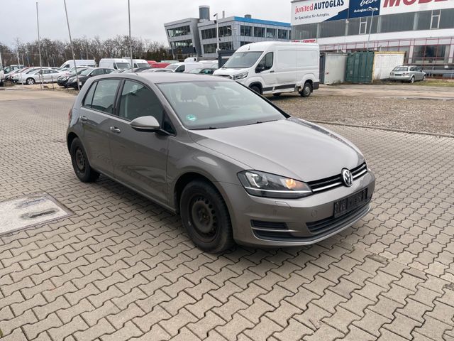 Volkswagen Golf VII 1.4  92 kw Comfort. Bi- Xen Alu Neu TÜV