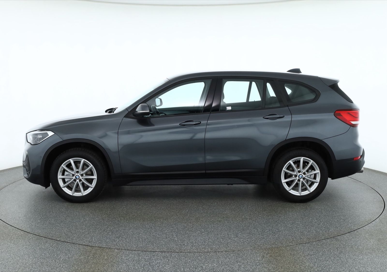 BMW X1 18d sDrive LED Navi Sitzheizung Tempomat PDC foto 2