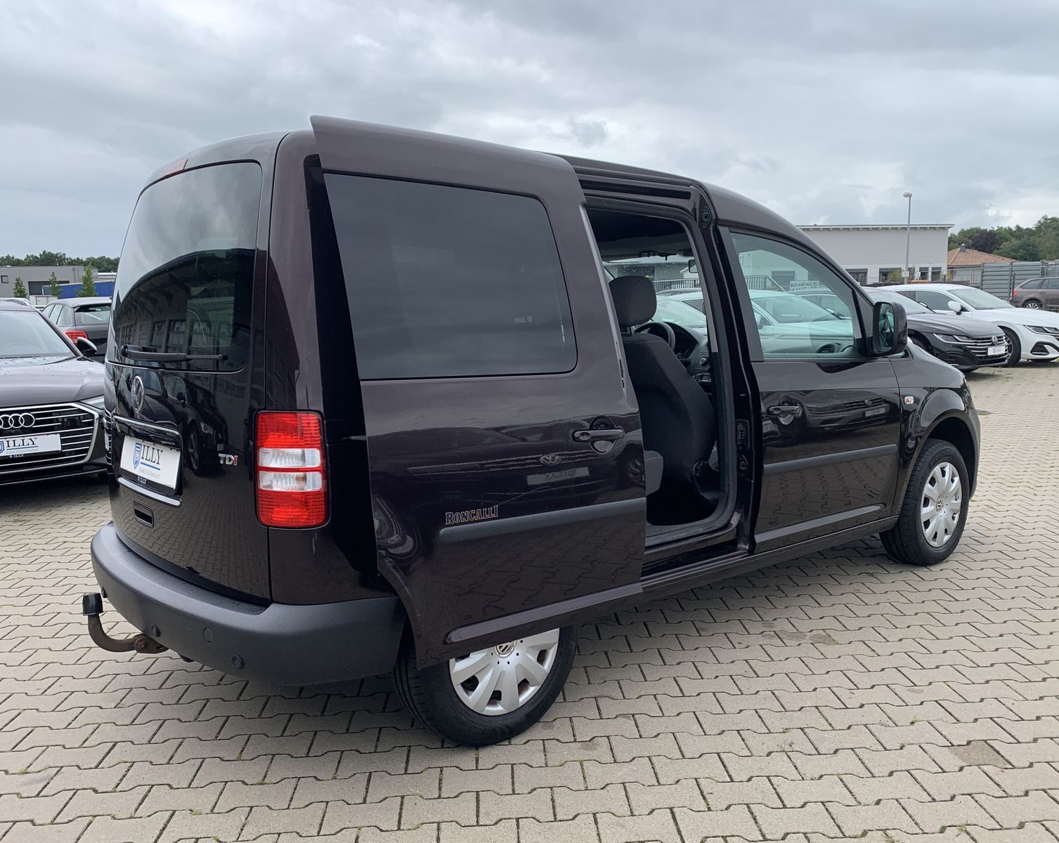 Fahrzeugabbildung Volkswagen Caddy 1.6 TDI*Roncalli*AHK*SHZ*Klima*PDC*