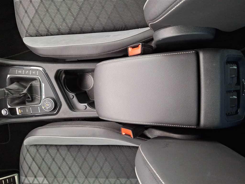 Volkswagen Tiguan R-Line 2.0 TDI 4MOTION DSG IQ.LIGHT Pano, миниатюра 27