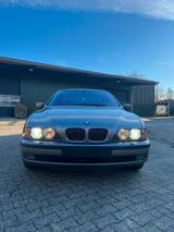 BMW E39 540i HANDSCHALTER - BMW 5er Reihe: E39