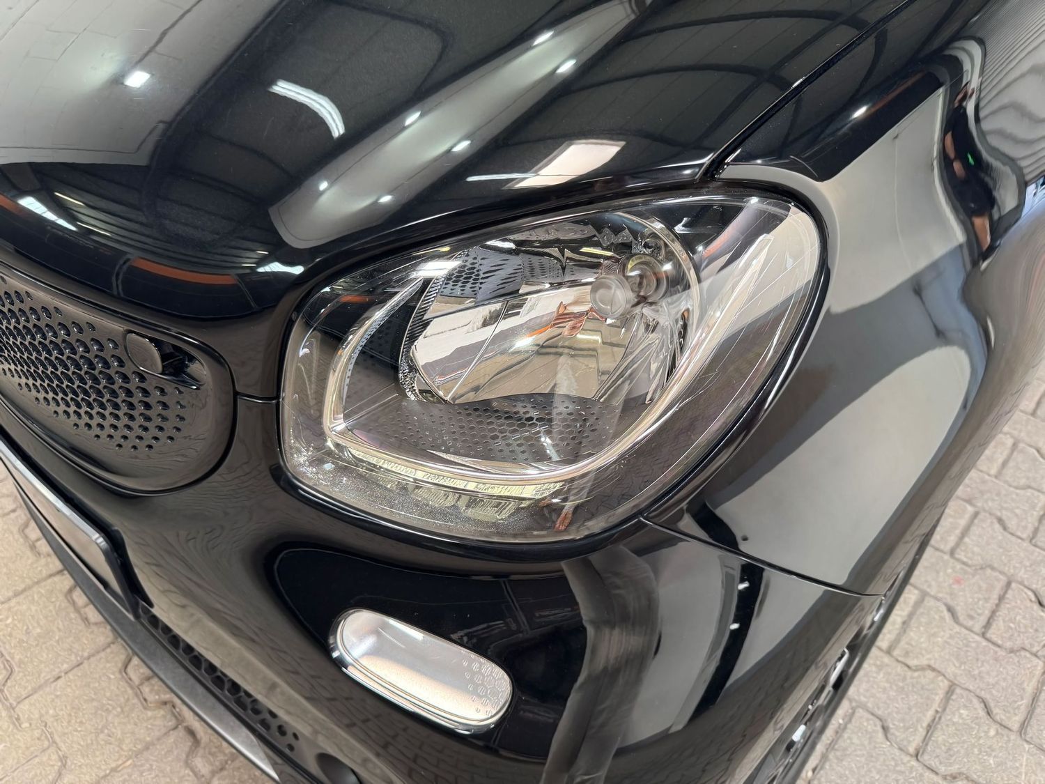 Fahrzeugabbildung Smart forFour electric drive