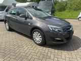 Opel Astra J Lim. 5-trg. Selection Garantie - Opel aus 2015