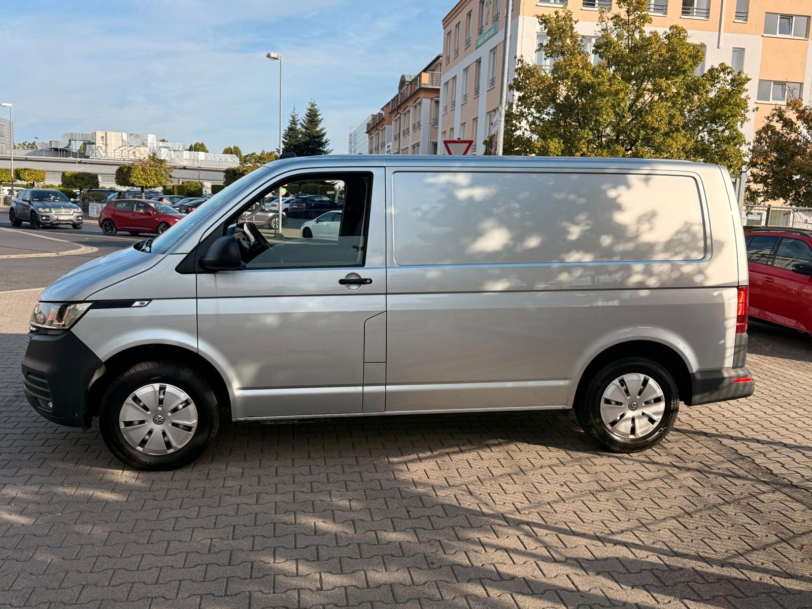 Volkswagen T6 Transporter T6.1 2.0 TDI Transporter Kasten FWD*GR.NAVI*PDC*, миниатюра 4