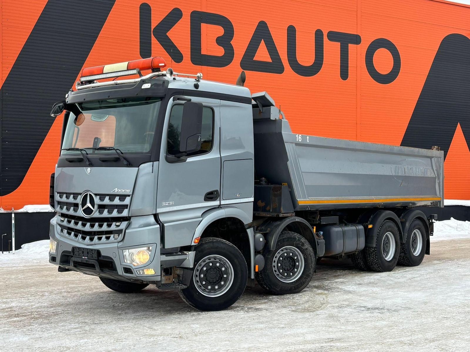 Mercedes-Benz Arocs 3251 8x4 BOX L=6155 mm