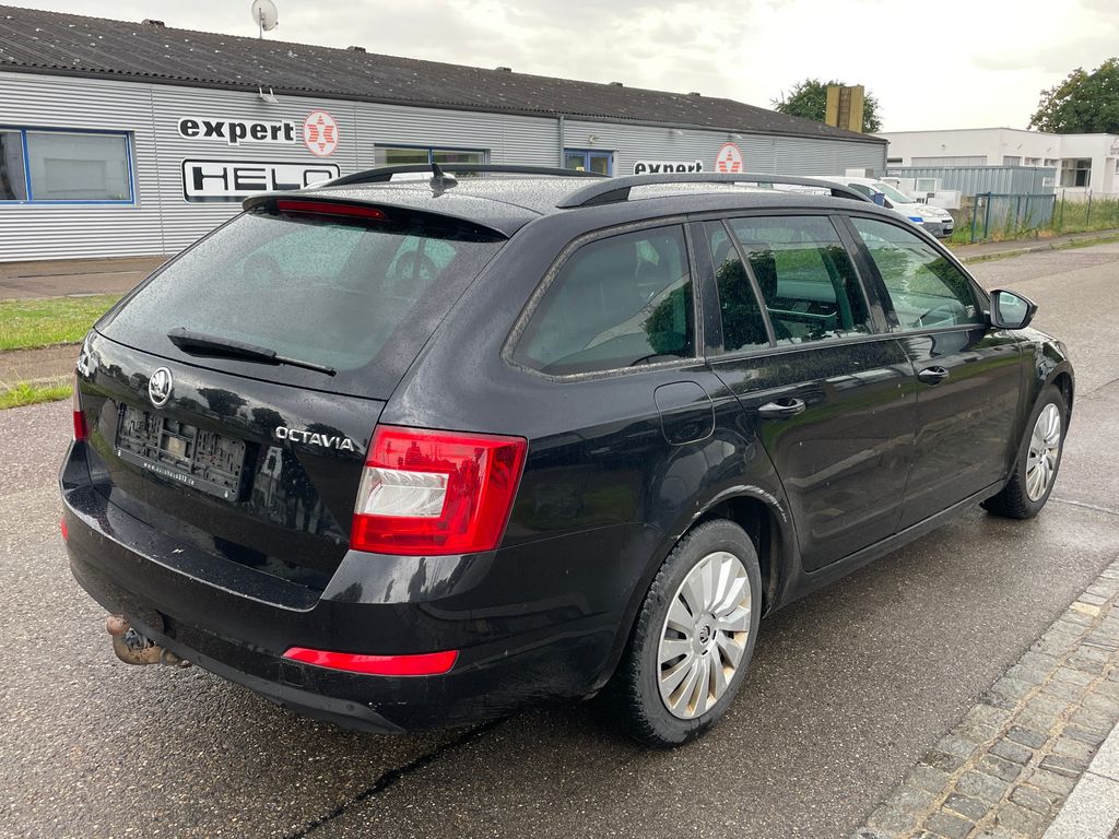 SKODA Octavia 3