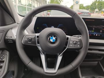 BMW 118d DAB LED RFK Komfortzg. Parkassistent Shz
